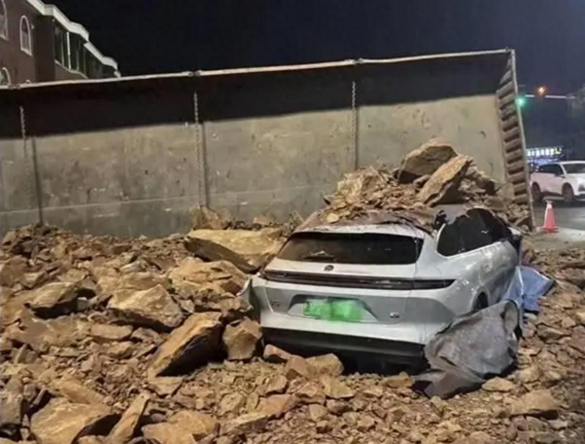 土方坍塌事故的原因__土方坍塌事故应急措施